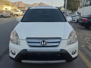 2005 Honda CR-V in Fujairah used car